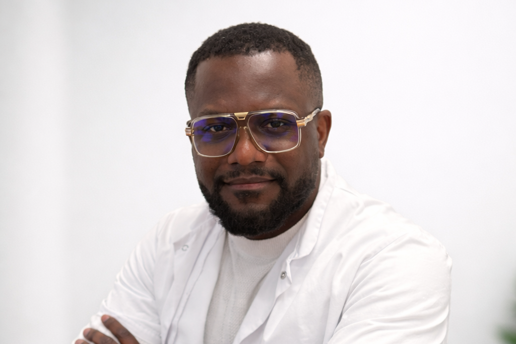 Un nouveau chirurgien orthopédiste a rejoint l’Hôpital du Creusot le 13 avril 2026